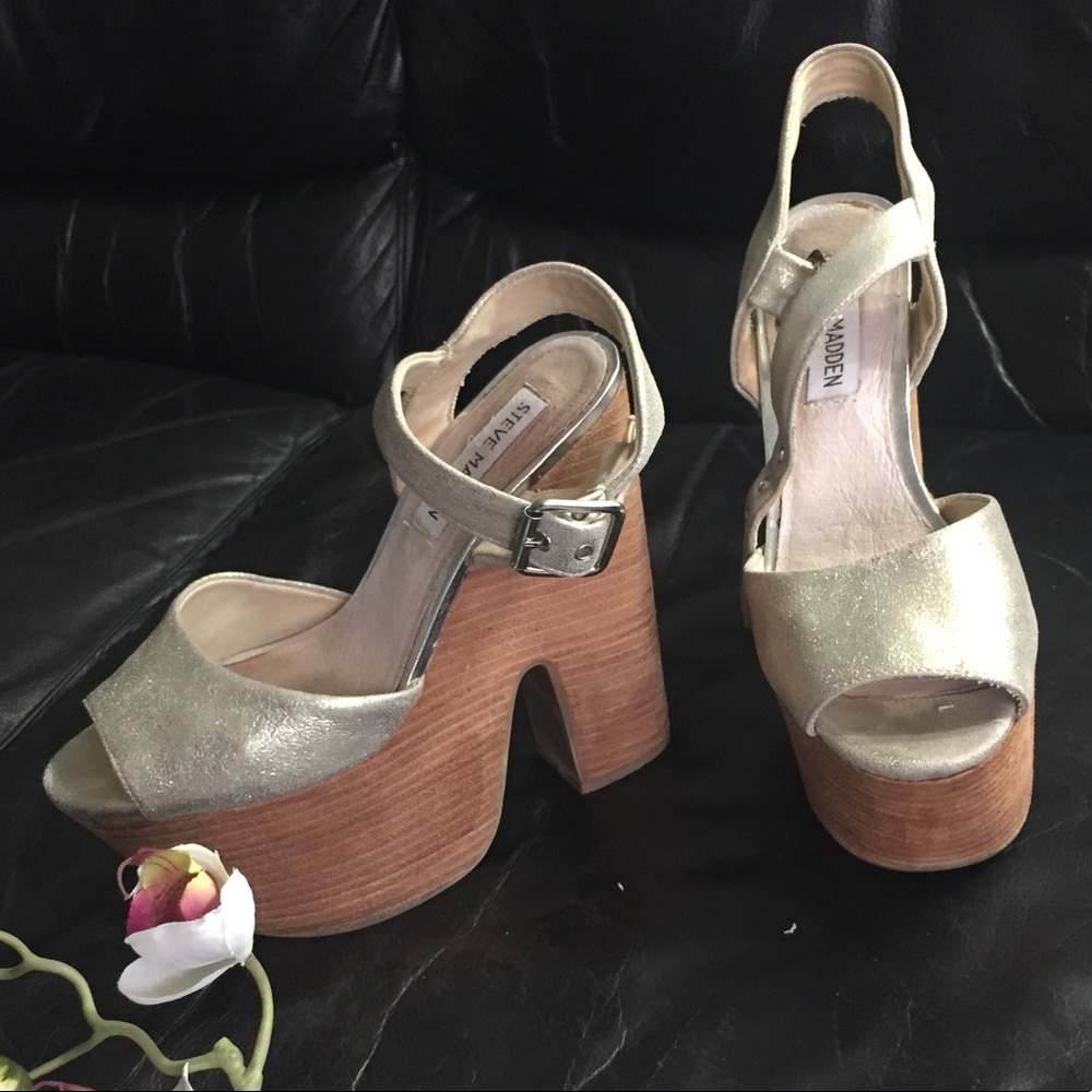 👠 Steve Madden Gold Platforms 7 M Good Worn Cond.Leather Upper
